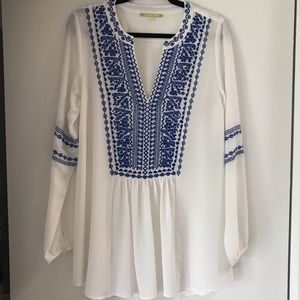 Gianni Bini Bohemian Embroidered Tunic